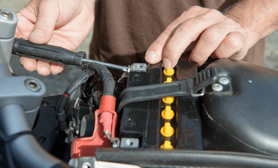 Motorcycle Battery Dead After 2 Weeks – Causes and Fixes