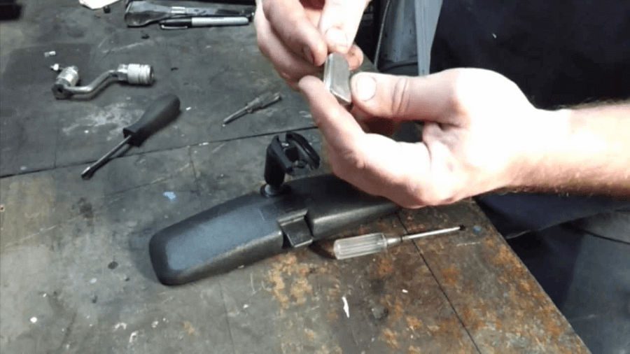 How to Reattach a Side View Mirror using Glue