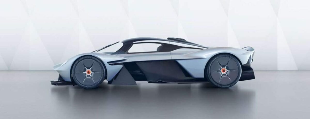 2018 aston martin valkyrie for those with millions 3